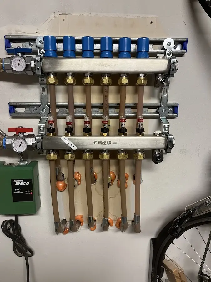 Plumber performing Gas Leak Detection at a residential property in Willowick